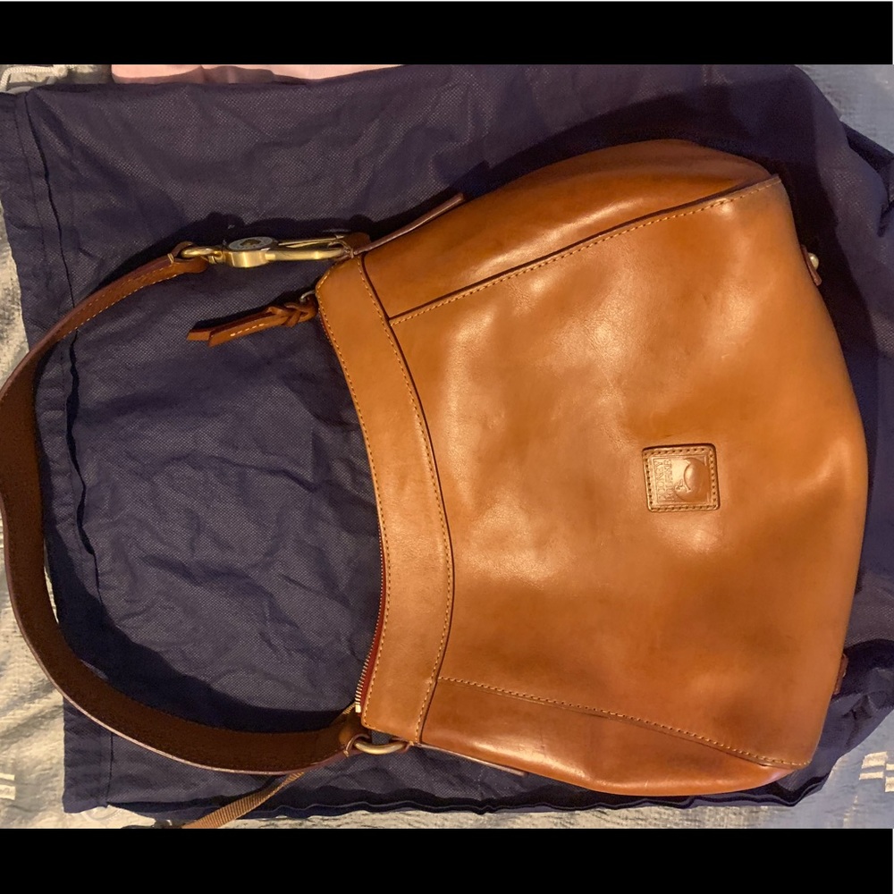 Leather handbag